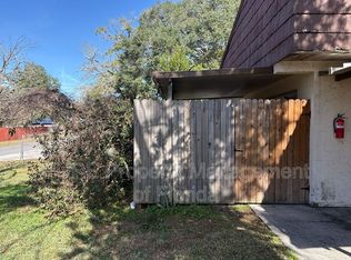 601 NE 28th Ave #C, Ocala, FL 34470