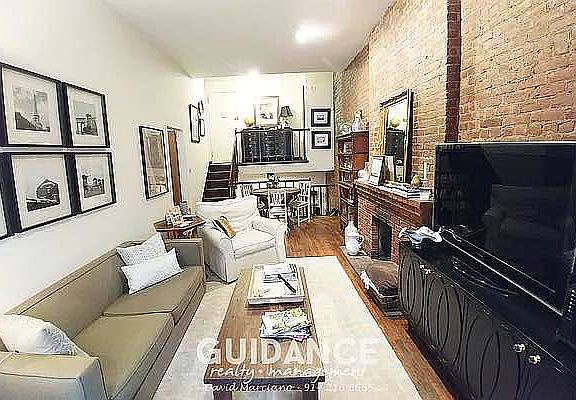 4th image of 38 W 73rd St APT A