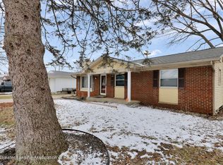 3945 Windward Dr, Lansing, MI 48911