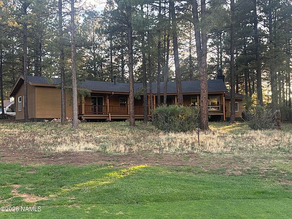 4th image of 2958 N Oakmont Dr