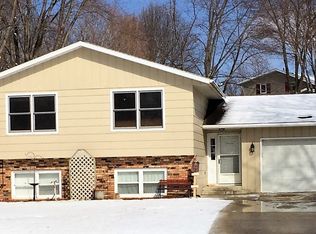 821 2nd St N, Cold Spring, MN 56320