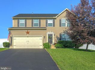 1675 Rosebrook Dr, York, PA 17402
