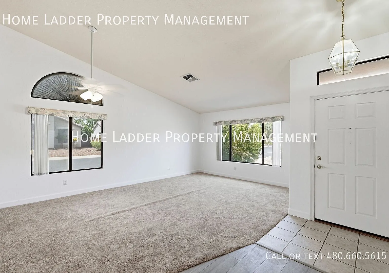 Bright 4-Bedroom Glendale Home with Pool & 3-Car Garage — Photo 4