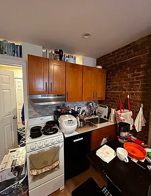 Rented by Stuyvesant Heights Realty Corp | media 10