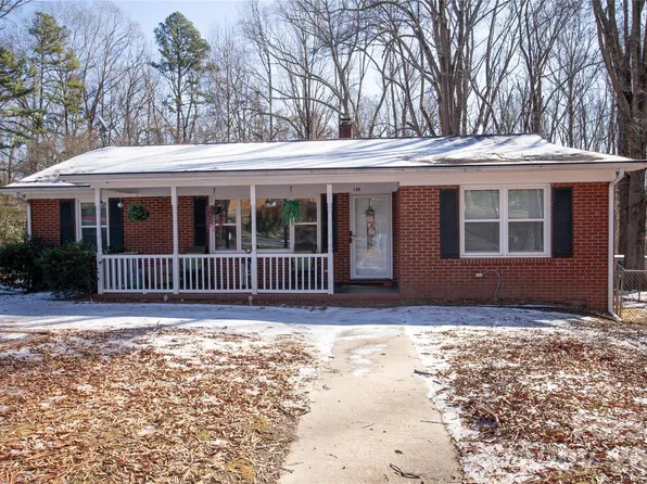 120 Lowry Row, York, SC 29745