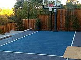 760 Knoll Dr, San Carlos, CA 94070