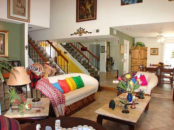 5th image of 1068 Calma Dr