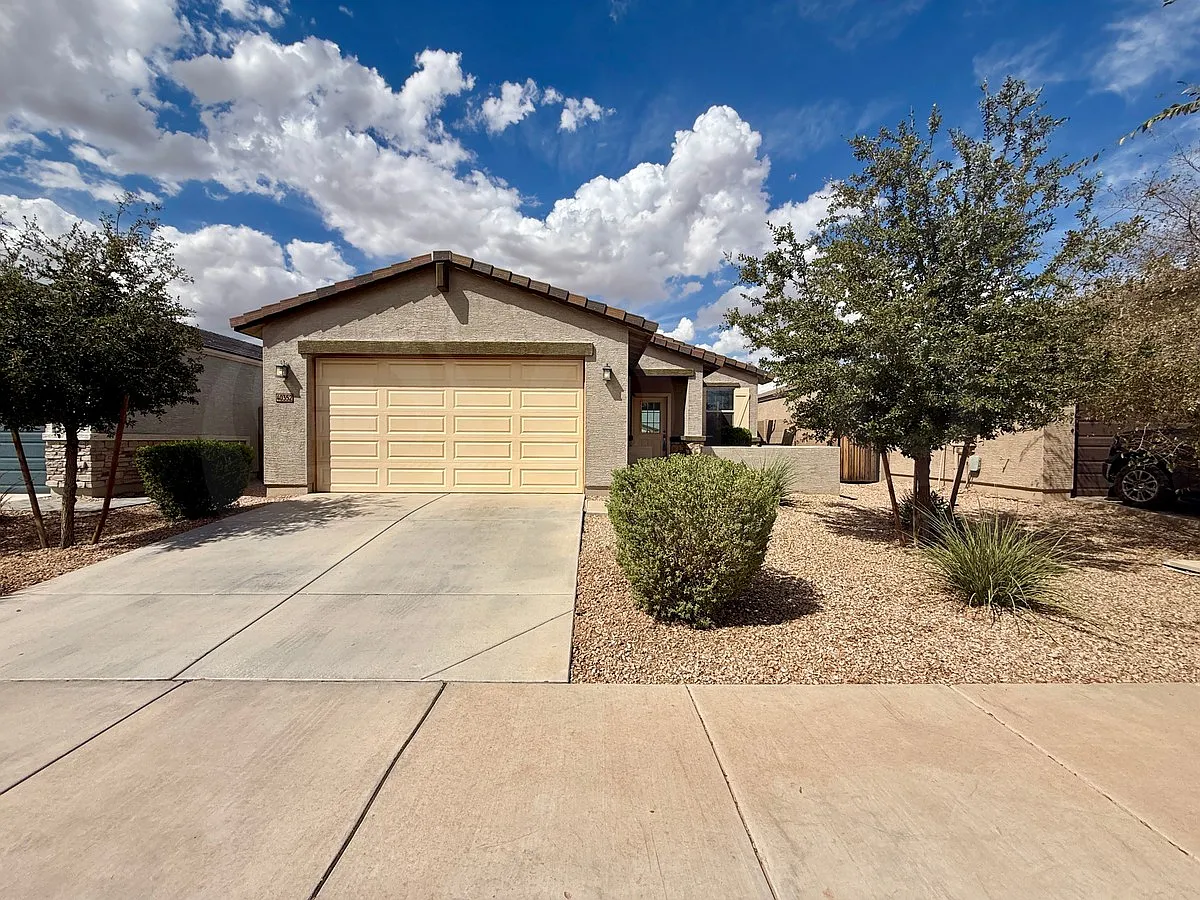 3 bed, 2.0 bath, 1288 sqft, $1,850 — Photo 1
