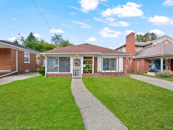 5741 Hubbell St, Dearborn Heights, MI 48127