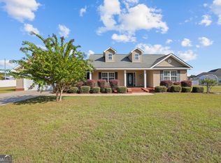 143 Caleb Cir, Jesup, GA 31545