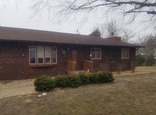 2749 Anchorage Rd NE, Solon, IA 52333