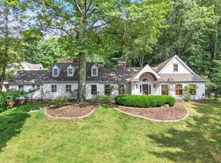 101 Wynnwood Dr, Pittsburgh, PA 15215