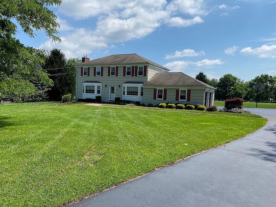 1st image of 91 Lilac Dr