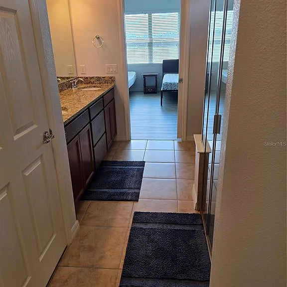 576 Cantabria Dr — Photo 14