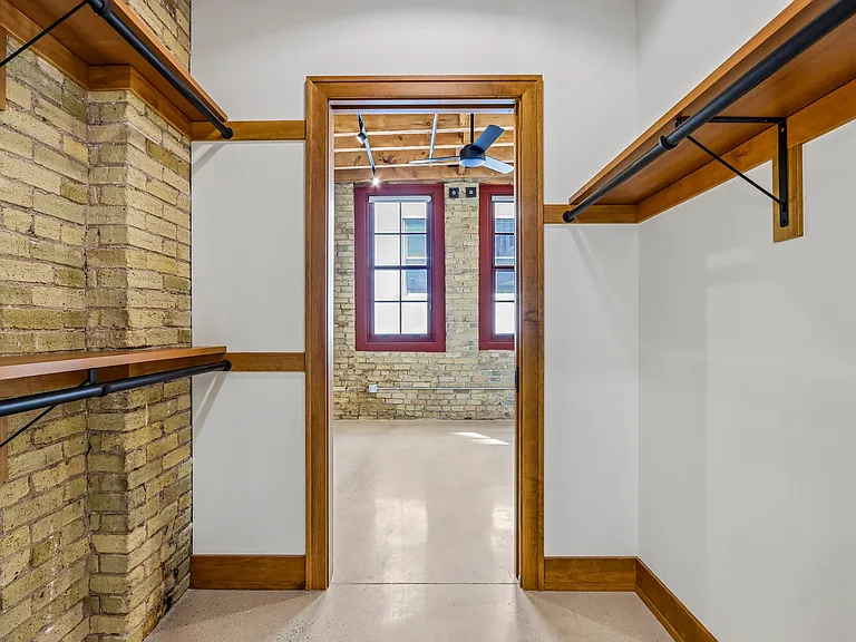 Ward House — Photo 19