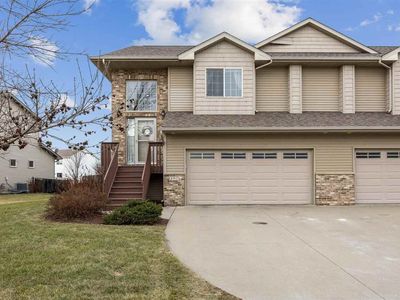 197 S Park Ridge Rd, North Liberty, IA, 52317