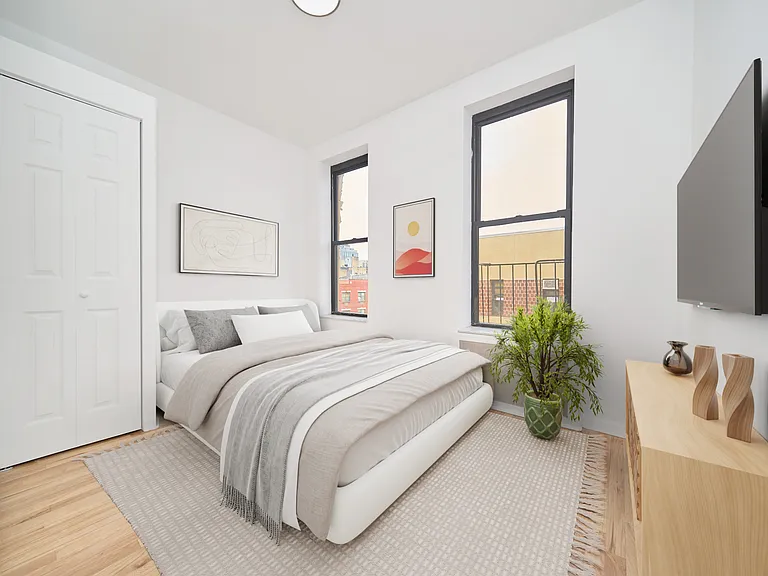 153 Norfolk St #3G — Photo 2