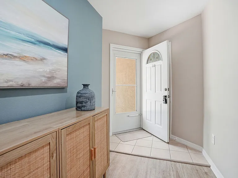 5356 W Oak Park Blvd — Photo 3
