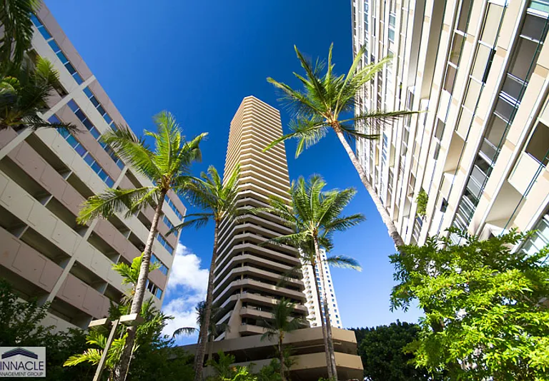 1700 Ala Moana Blvd #1402 — Photo 2