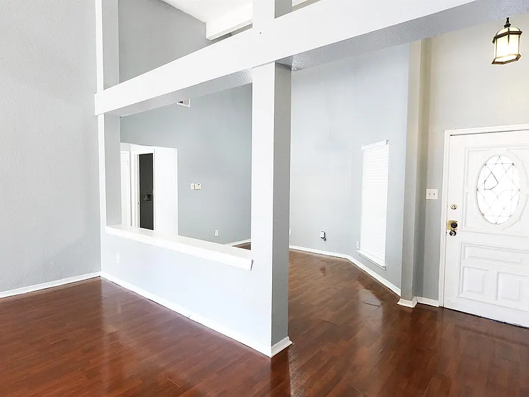 1203 Beckwood Cir — Photo 8
