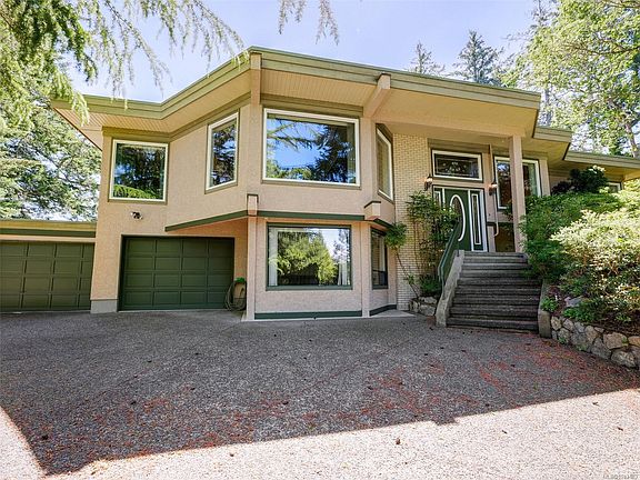 4th image of 1055 Thistlewood Dr