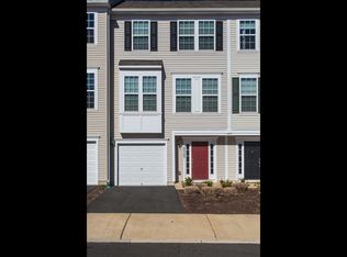 8322 Scotland Loop UNIT 31, Manassas, VA 20109