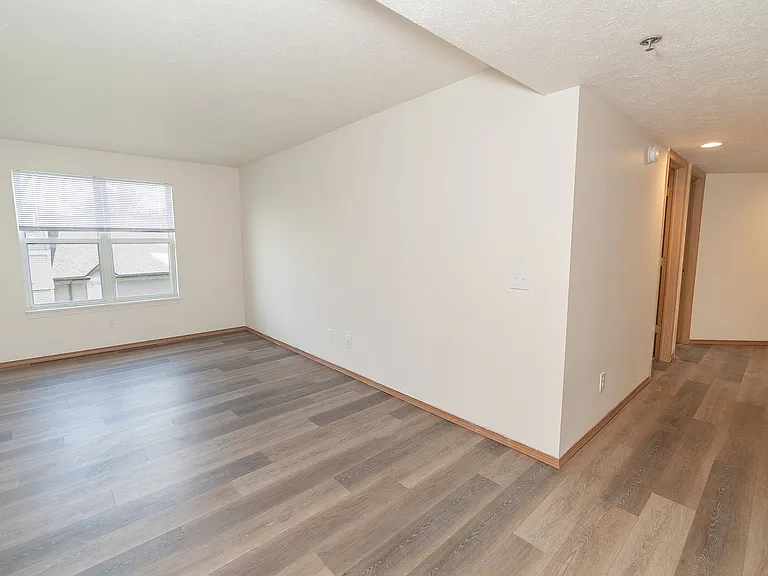 Living Area & Hallway