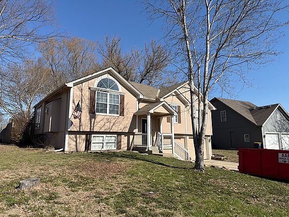 3rd image of 3625 NW Anchor Ct