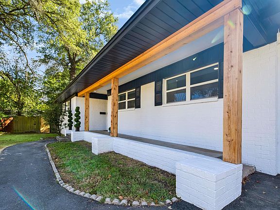 5th image of 3211 Fernwood Dr
