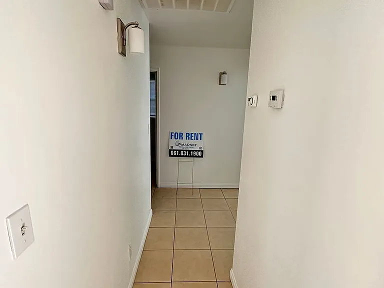 530 Sunset Meadow Ln — Photo 8
