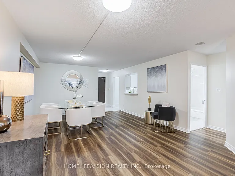 30 Greenfield Ave #903 — Photo 17