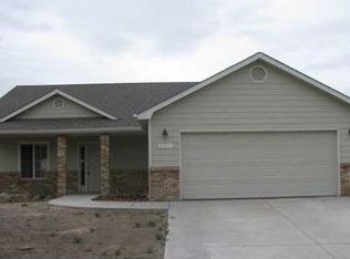 121 S 7th St, La Salle, CO 80645