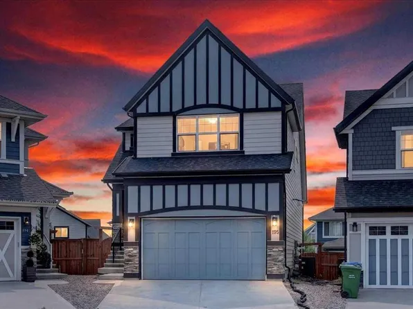 195 Mahogany Grv SE, Calgary, AB T3M 1W8