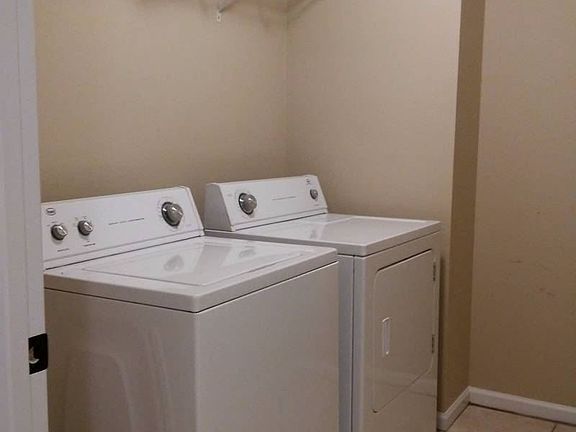 4th image of 5083 Greyfield Pl N