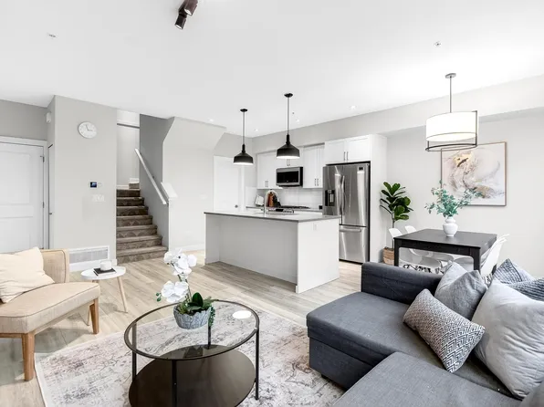 8371 202b St #21, Langley, BC V2Y 4K6