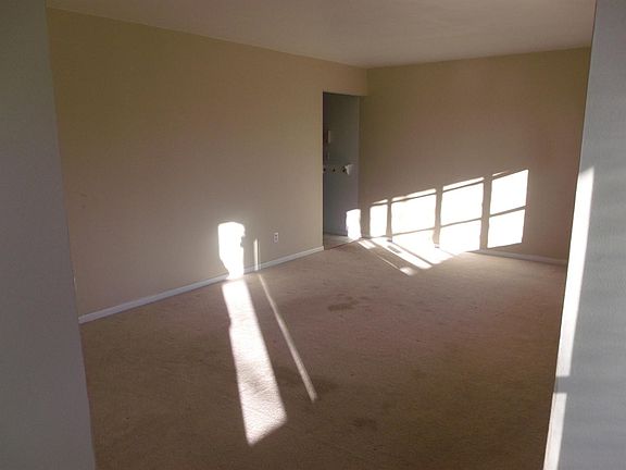 2nd image of 7027 Monte Carlo Dr