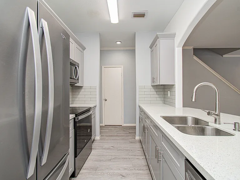 3088 Holly Hall St — Photo 12