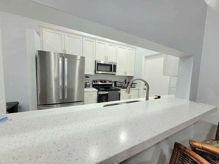 1328 Waterway Cove Dr — Photo 14