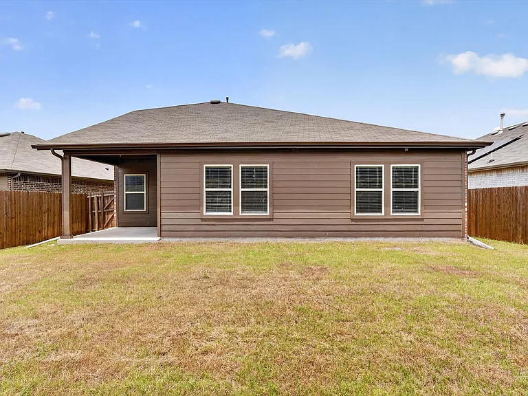 2109 Muscovy St — Photo 28
