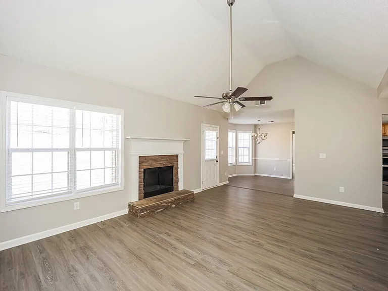 130 Hidden Brook Trl — Photo 5