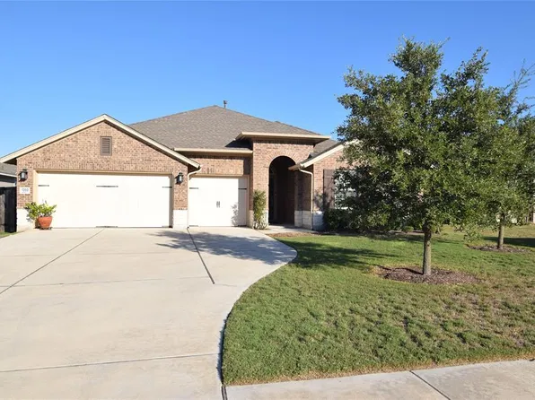 1060 Olympic Ln, Kyle, TX 78640