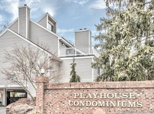 301 Post Rd E APT 15, Westport, CT 06880