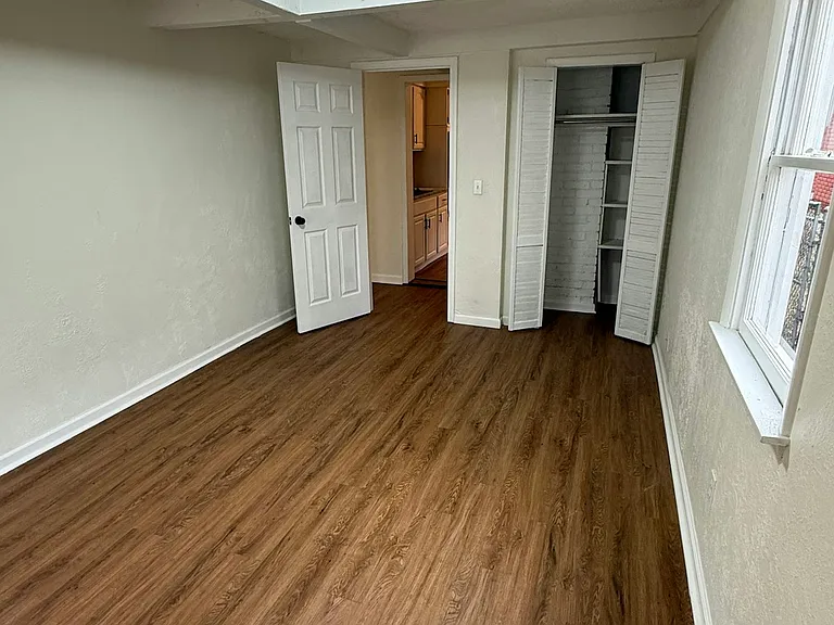 4119 S Benton Ave — Photo 45