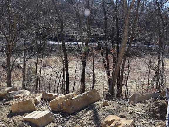 5th image of 45 NW High Dr