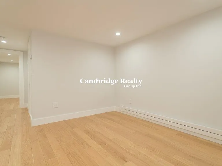 35 South St #T3 — Photo 3