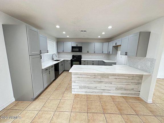 5th image of 3624 N 49Th Avenue