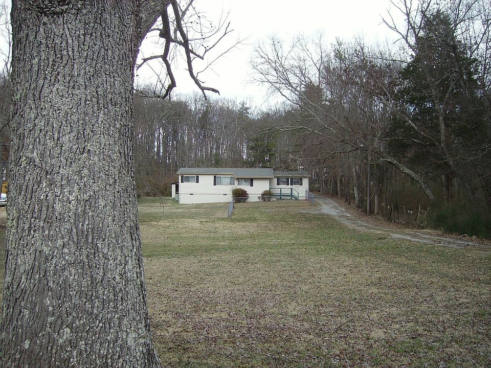 Fully Remodeled on a Large Lot!