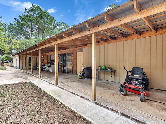 3rd image of 14321 Forest Cir E