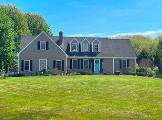 11 Beachwood Ave, Kennebunkport, ME 04046