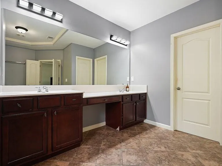 3888 Fairhill Point — Photo 42